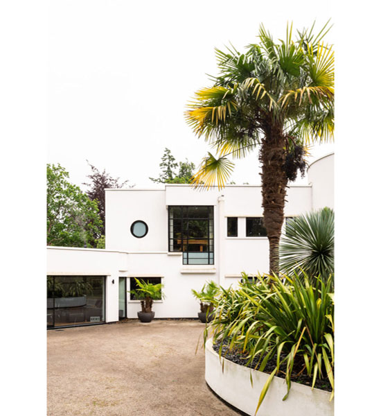 1930s Old San Juan modernist house in Gerrards Cross, Buckinghamshire