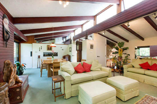 1970s Ted Levy-designed four-bedroom modernist property in London NW1