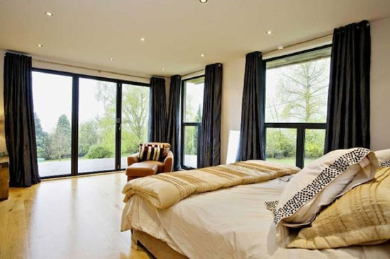 ox5 Six-bedroom contemporary modernist property in Horspath, Oxford, Oxfordshire