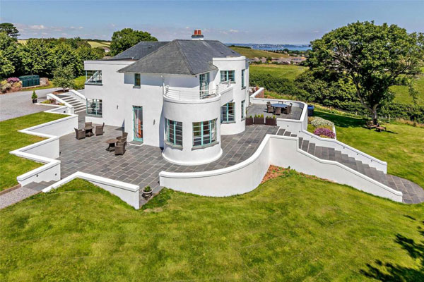 1930s art deco Penhill House in Brixham, Devon