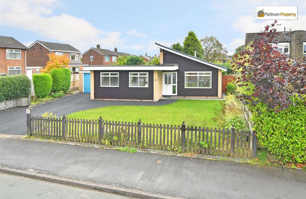 1960s midcentury modern house in Meir Heath, Staffordshire