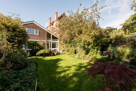 1960s Norman Plastow-designed midcentury modern property in London SW20