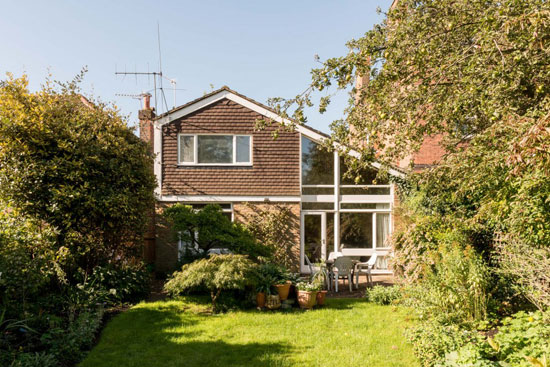 1960s Norman Plastow-designed midcentury modern property in London SW20