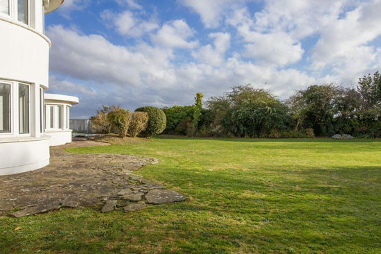 1930s art deco renovation project in Penarth, Cardiff, South Wales