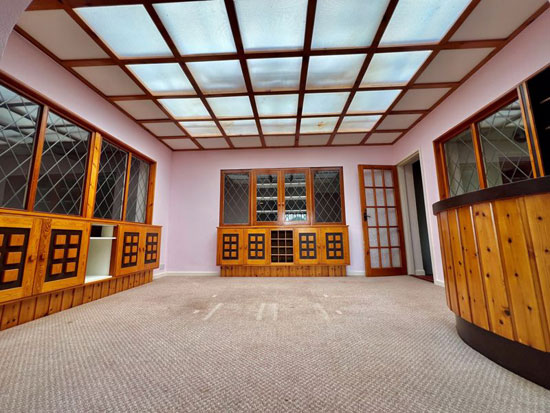 1960s modern house and time capsule in Plymouth, Devon