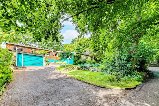 1960s midcentury modern house in Welwyn, Hertfordshire