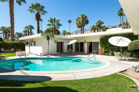 1960s Robert Lewis-designed Stephan’s Folly in Palm Springs, California, USA