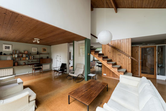 1960s Norman Plastow-designed midcentury modern property in London SW20
