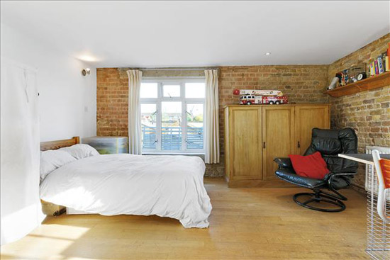 Five-bedroom Dransfield Owen De Silva-designed warehouse conversion in London SE16