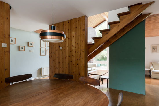 1960s Norman Plastow-designed midcentury modern property in London SW20
