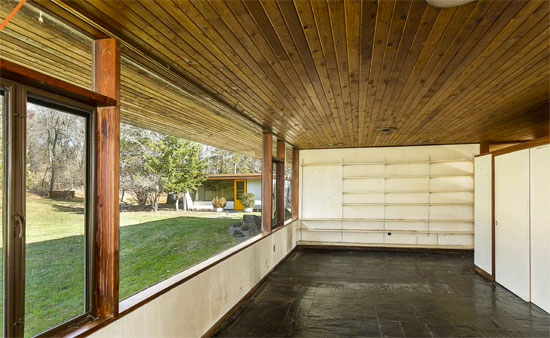 Philip Collins-designed midcentury modern property in Hopewell, New Jersey, USA