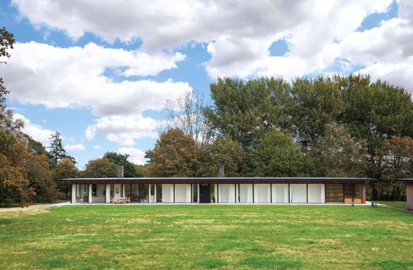 Jonas Bjerre-Poulsen-designed Pavilion House in Southwold, Suffolk