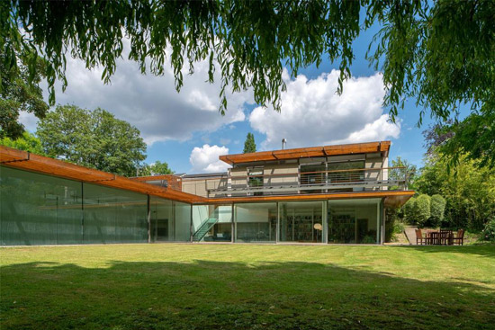 The Wallace House by Richard Paxton in Highgate, London, N6