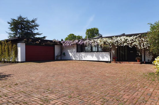 1960s Hird and Brooks midcentury modern house in Penarth, Vale of Glamorgan