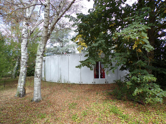 1960s Serge Binotto-designed circular property in Mirepoix, Ariège, south west France