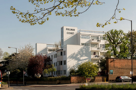 On the market: Two-bedroom apartment in the 1930s Frederick Gibberd-designed Pullman Court, London, SW2