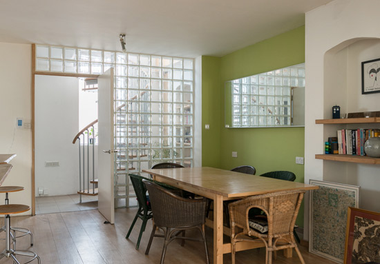 Quay 2c-designed modernist property in London SE15