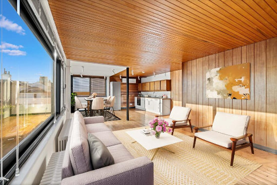 1960s John Floydd midcentury modern house in Sandgate, Kent