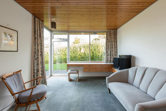 1960s John Schwerdt modernist house in Rye, East Sussex