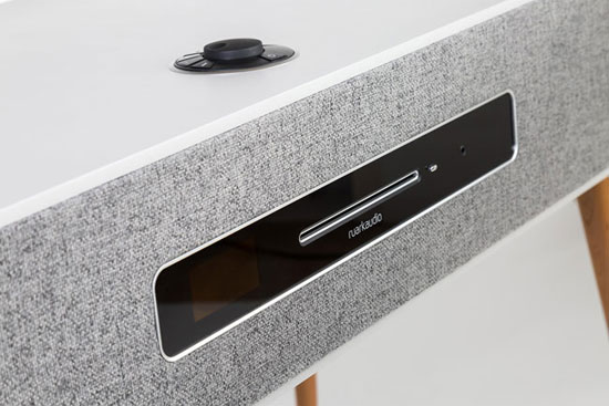 Midcentury interior: Ruark Audio R7 MKIII music system