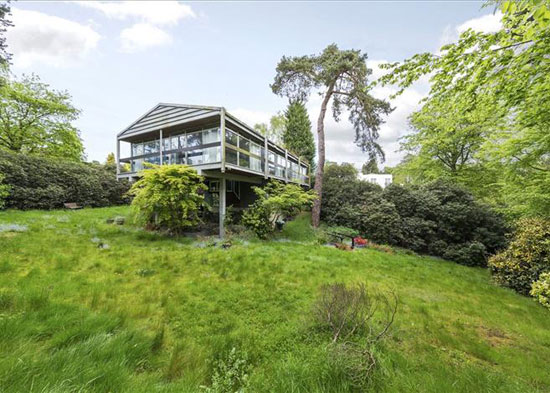 Rumba Panjai 1960s modernist property in St George’s Hill, Weybridge, Surrey