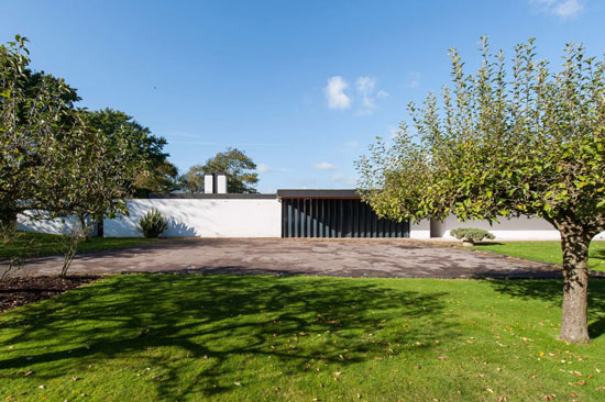 1960s John Schwerdt modernist house in Rye, East Sussex