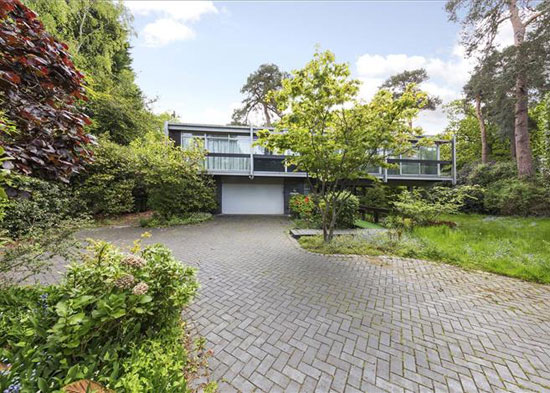 Rumba Panjai 1960s modernist property in St George’s Hill, Weybridge, Surrey