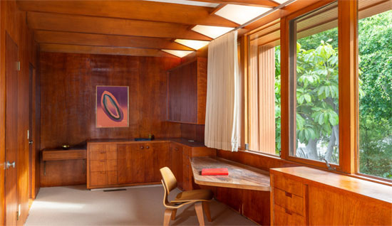 1940s Rodney Walker-designed Asher Residence in Sherman Oaks, California