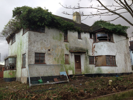 For demolition: 1930s art deco house in Rayners Lane, London