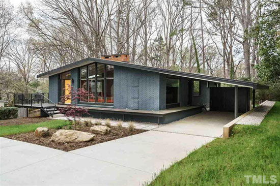 1950s midcentury modern: Four-bedroom property in Raleigh, North Carolina, USA