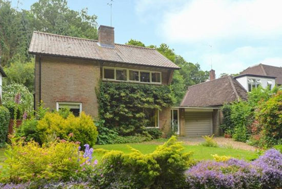 1950s Ren Fer-designed midcentury property in Chorleywood, Hertfordshire