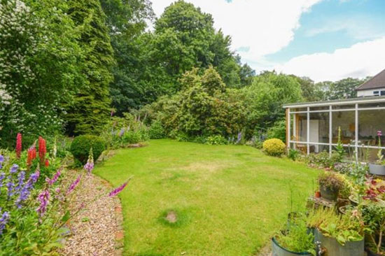 1950s Ren Fer-designed midcentury property in Chorleywood, Hertfordshire