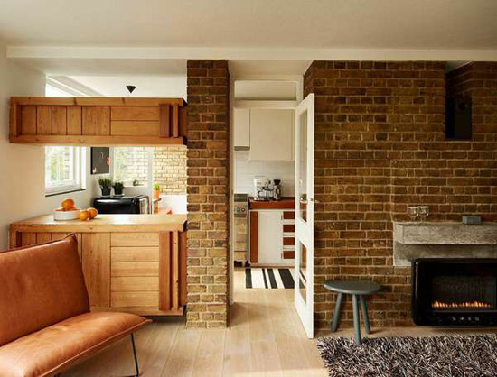 Three-bedroom apartment in the grade II-listed 1950s Langham House Close, Richmond upon Thames, Surrey