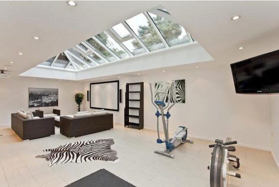 richmond3 Six-bedroom modernist Huf Haus in Kingston Upon Thames, Surrey