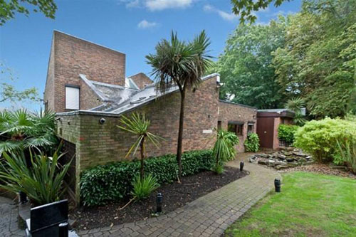 On the market: 1980s Gerd Kaufman-designed detached property in Mill Hill, London