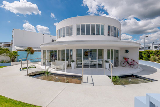 The Round House Oliver Hill art deco property in Frinton-on-Sea, Essex