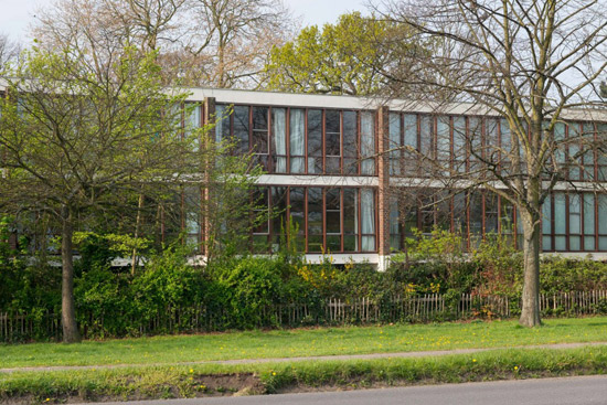 On the market: 1960s Royston Summers-designed modernist property in London SE3