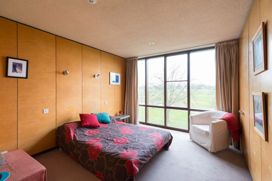 1960s Royston Summers-designed modernist property in London SE3