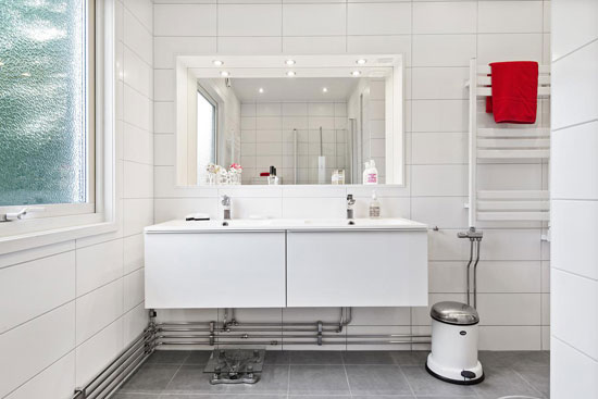 1960s P. Tygesen-designed modernist property in Gothenburg, Sweden