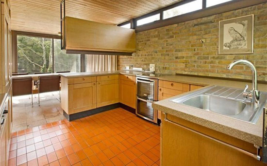 Bryan Tanner-designed Dominoes 1960s modernist property in Stoke Gabriel, Devon