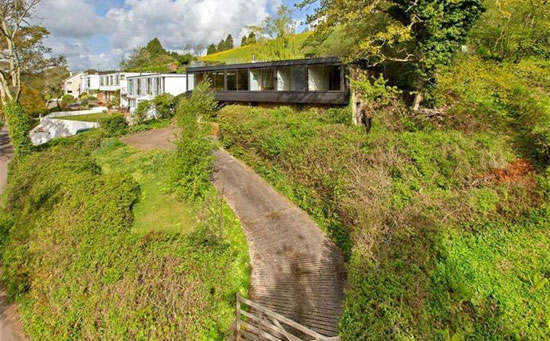 Bryan Tanner-designed Dominoes 1960s modernist property in Stoke Gabriel, Devon