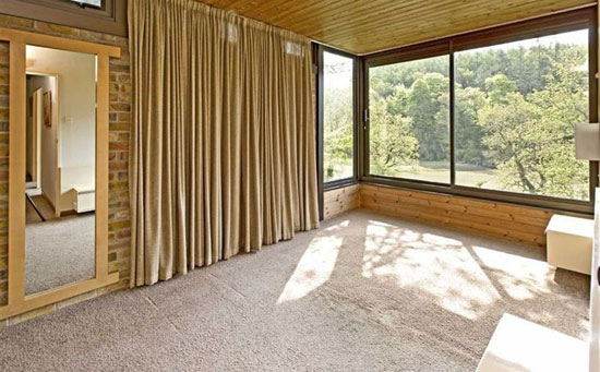 Bryan Tanner-designed Dominoes 1960s modernist property in Stoke Gabriel, Devon