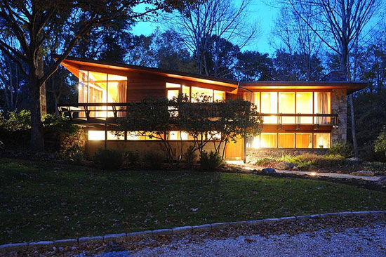 On the market: 1950s David Henken-designed midcentury modern property in Pound Ridge, New York State, USA