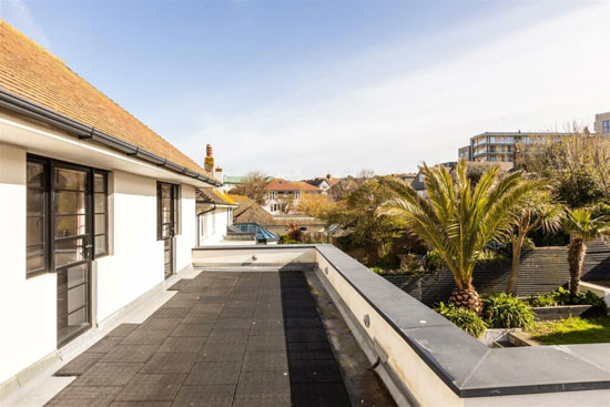 1930s E. William Palmer art deco house in Saltdean, Brighton