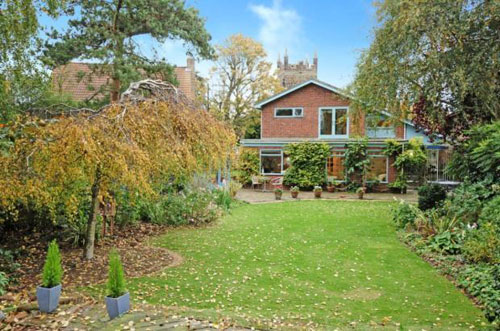 1960s four-bedroom detached house in Everton, Sandy, Bedfordshire