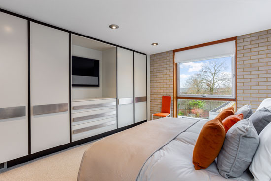 1960s Geoffrey Bateman midcentury modern house in Loughton, Essex