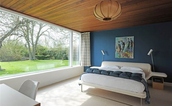 Church Meadow 1960s John Penn-designed midcentury property in Saxmundham, Suffolk