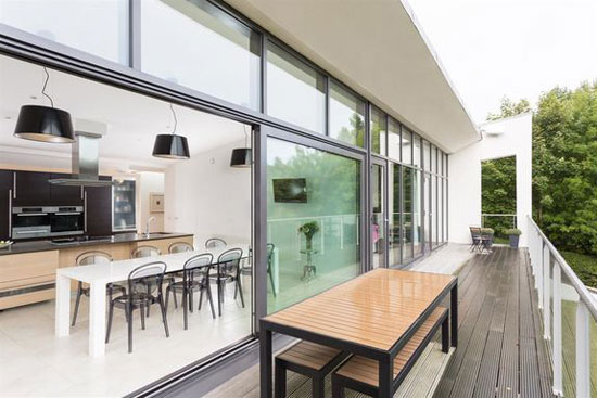 High Close contemporary modernist property in Scarborough, North Yorkshire