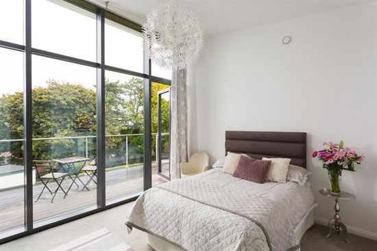 High Close contemporary modernist property in Scarborough, North Yorkshire