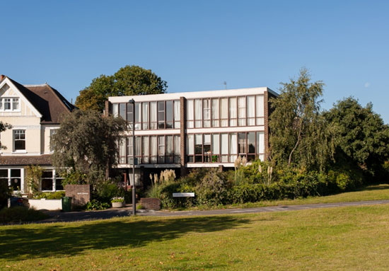 se2 1960s Royston Summers-designed modernist property in North Several, Blackheath, London SE3